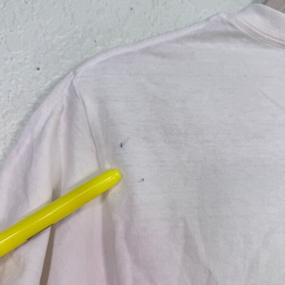 Beyonce Cowboy Carter Shirt Women Small Golden Crown Graphic Tee Tour Merch 2025 - Picture 7 of 11